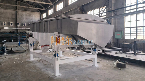 1800*4500mm 3 Decks สแตนเลส Linear Vibrating Screen สําหรับสมุนไพร