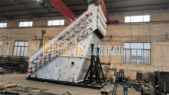 1~4 Decks 3000~3600RPM Phosphatic Fertilizer สกรีนความถี่สูง สําหรับการกรองความจุสูงในการผลิตปุ๋ยฟอสฟาต