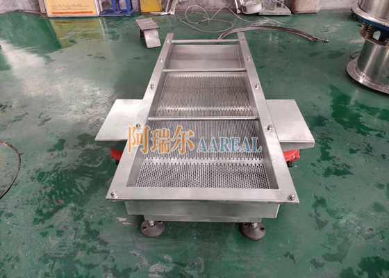 SUS 316L เครื่องแยกจอสั่นสี่เหลี่ยมเส้นตรงสําหรับอาหารสําหรับเจลลี่บอน