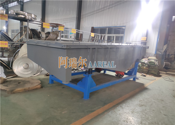 โลหะคาร์บอนสแตนเลส Multi-deck กระสุนคาร์บอนกระตุ้น สายสั่นสะเทือน Sieve Rectangular Separator สําหรับกระสุนคาร์บอนกระตุ้น