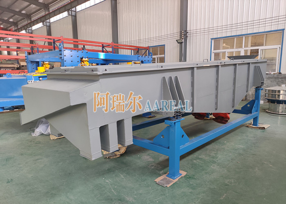 1800*4500mm สแตนเลส Multi Deck สี่เหลี่ยม Linear Vibrating Screen สําหรับเกลือทะเล